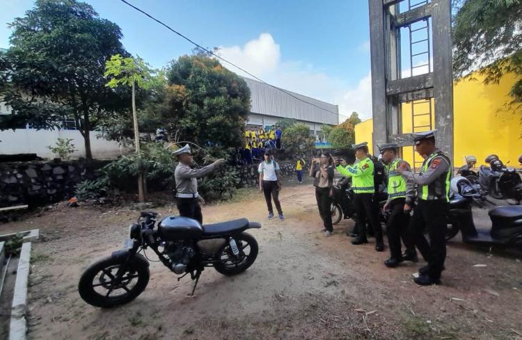 Razia Knalpot Brong di Tanjungpinang Menyasar Sekolah Menengah