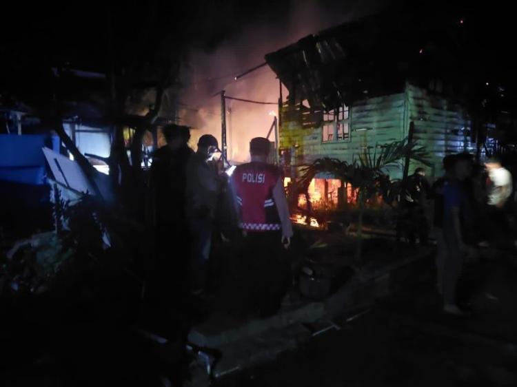 Musibah Kebakaran Menimpa Warga Anambas, Kerugian Materi Capai Rp 400 Juta