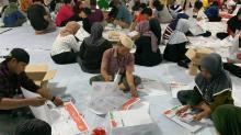 Hampir Satu Juta Surat Suara Pemilu 2024 di Karimun, Mulai Dilipat Hari ini