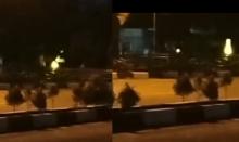 OTK Terekam Kamera Rusak Lampu Hias di Coastal Area Tanjungbalai Karimun