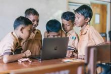 Revitalisasi Pendidikan: Tantangan dan Peluang di Era Digital