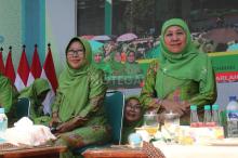 Ketua Muslimat NU Khofifah Resmi Bergabung dengan TKN Prabowo-Gibran