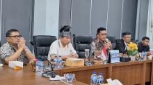 Menkominfo RI Didampingi Kadiskominfo Kepri Tinjau Balmon Batam, Harapkan Peningkatan Pelayanan Frekuensi 