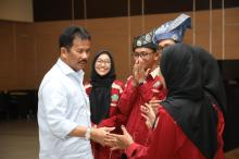 Hadiri Pelantikan IPMKOB Pekanbaru, Rudi Ajak Pelajar-Mahasiswa Dukung Pembangunan Batam