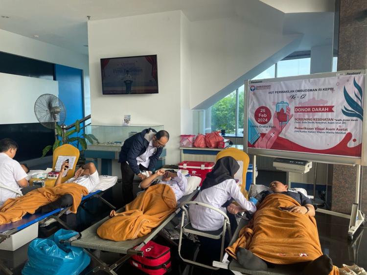 Ombusdman Kepri Lakukan Donor Darah Dalam Rangka HUT ke 12