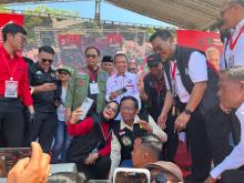 Jelang Debat Capres, Mahfud Sempatkan Berkampanye Akbar di Kota Batam 