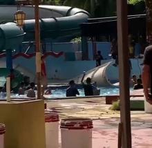 Perosotan Kolam Renang Duta Mas Diduga Copot, Saat Pengunjung Sedang Ramai 