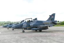 Pesawat Tempur Hawk 100/200 di Tanjungpinang, Disambut Para Kepala Daerah 