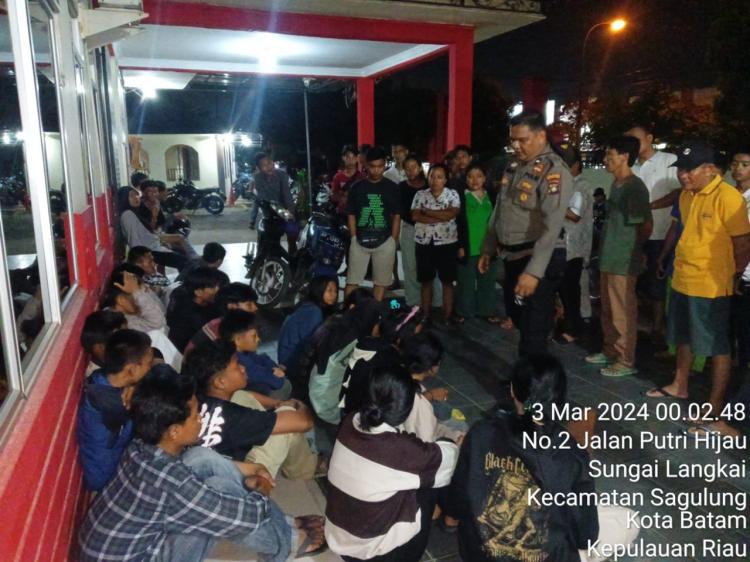 22 Remaja di Kota Batam Diamankan Polisi, Kedapatan Ngelem hingga Minuman Alkohol