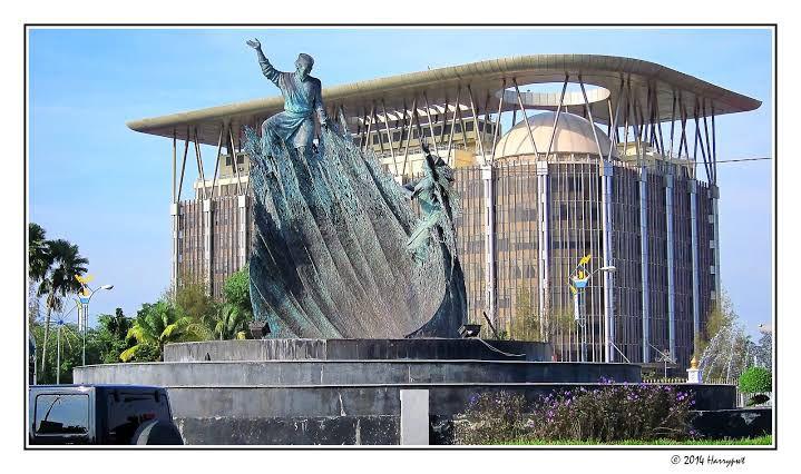 Perbaikan Tugu Zapin Riau: Anggaran Disiapkan untuk Mengembalikan Kejayaan Sebagai Icon Provinsi