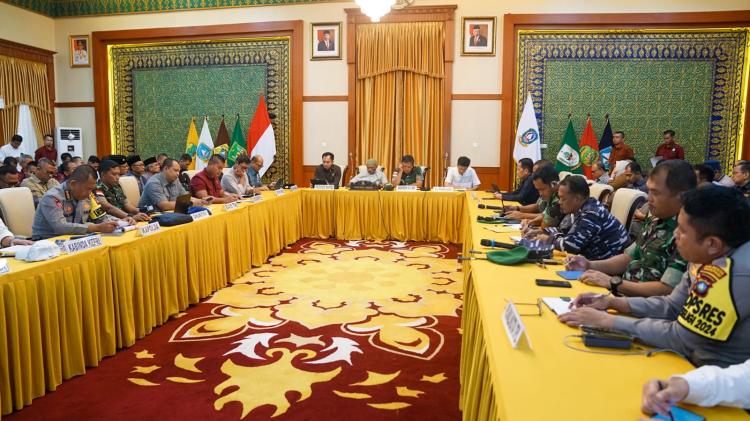 Sekdaprov Kepri Adi Prihantara Pimpin Rapat Persiapan Kunjungan Wakil Presiden RI ke Kepulauan Riau
