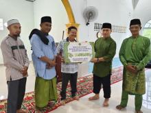 Safari Ramadan Bupati Lingga: Kegiatan Sosial dan Tausiyah di Masjid Babul Ihsan Desa Kudung