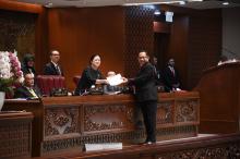 Masa Jabatan Kepala Desa Delapan Tahun Maksimal Dua Periode, Sah! 