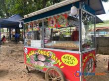 Terinspirasi Video YouTube, Penjual Onde-onde Mini dengan Sentuhan Modern di Batam Ini Raup Cuan Lebih Rp500 Ribu Per Hari