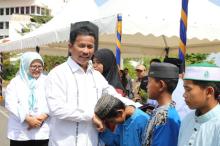 Indahnya Berbagi, BP Batam Serahkan Santunan Kepada Anak Yatim dan Kaum Duafa