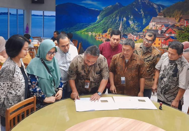 Unrika Batam dan PT PCI Elektronik Indonesia Tandatangani MoU untuk Meningkatkan Keterampilan Mahasiswa