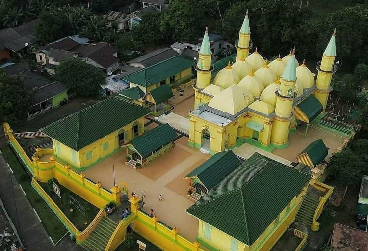 Lebaran Ke Empat Menyusuri Pulau Penyengat: Panduan Akses, Sejarah, dan Wisata Terbaik di Tanjungpinang, Kepulauan Riau