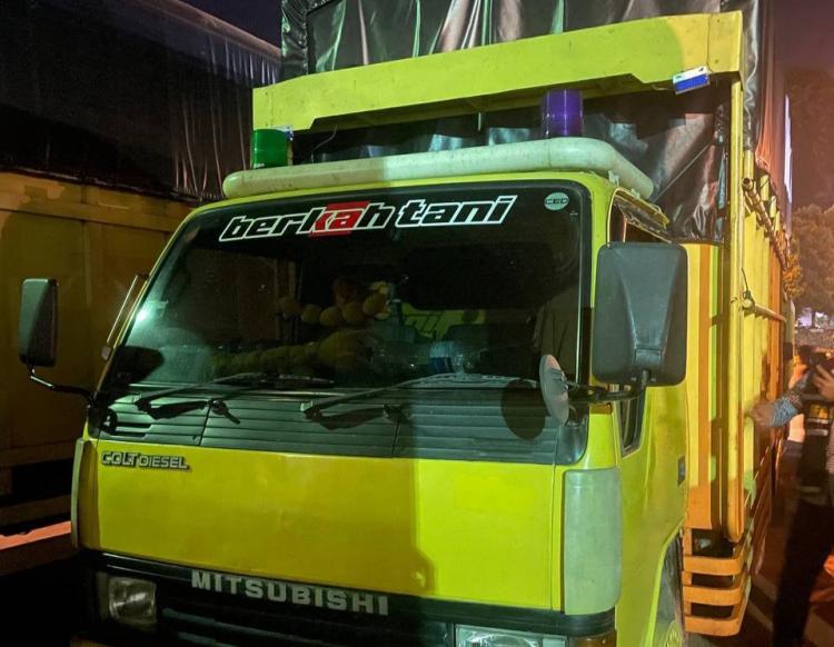 Modus Penyelundupan Rokok Ilegal dari Batam Tujuan Riau, Pelaku Modifikasi Bak Truk