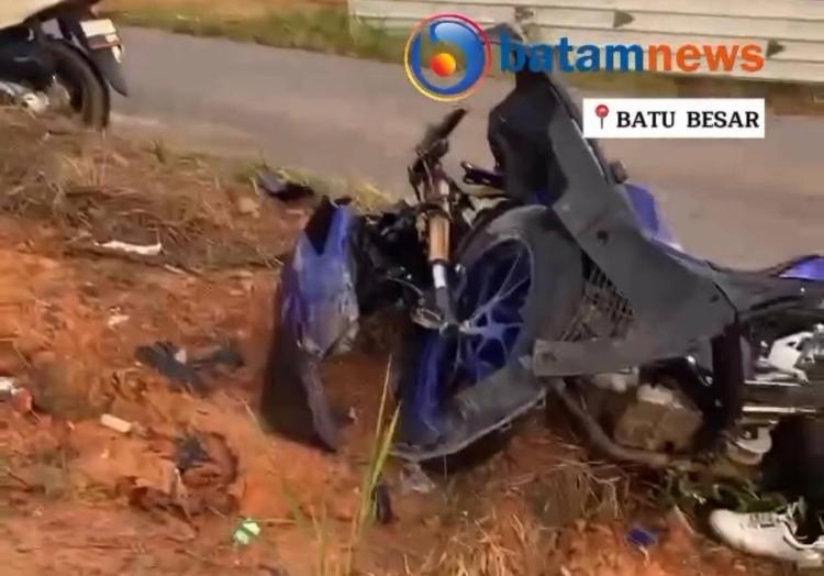 Tragis, Pemotor Tewas Setelah Tabrak Beton di Puri Selebriti Batam