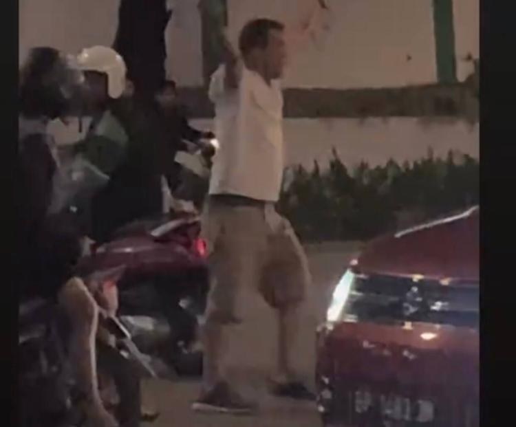 Imigrasi Batam Cari Bule yang Gaduh di Jodoh, Anggi: Terancam Dideportasi