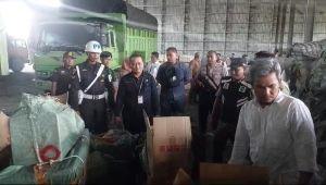 Penggrebekan Gudang di Pekanbaru Ungkap Penyimpanan Ribuan Kardus Kosmetik dan Obatan Ilegal