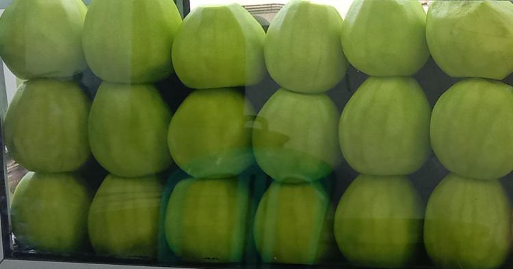 Manisan Jambu Kristal, Sensasi Manis Segar yang Mempesona Pecinta Kuliner