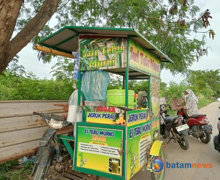 Nikmati Sari Tebu Murni Tanpa Pemanis Buatan saat Panasnya Cuaca Bengkong Batam