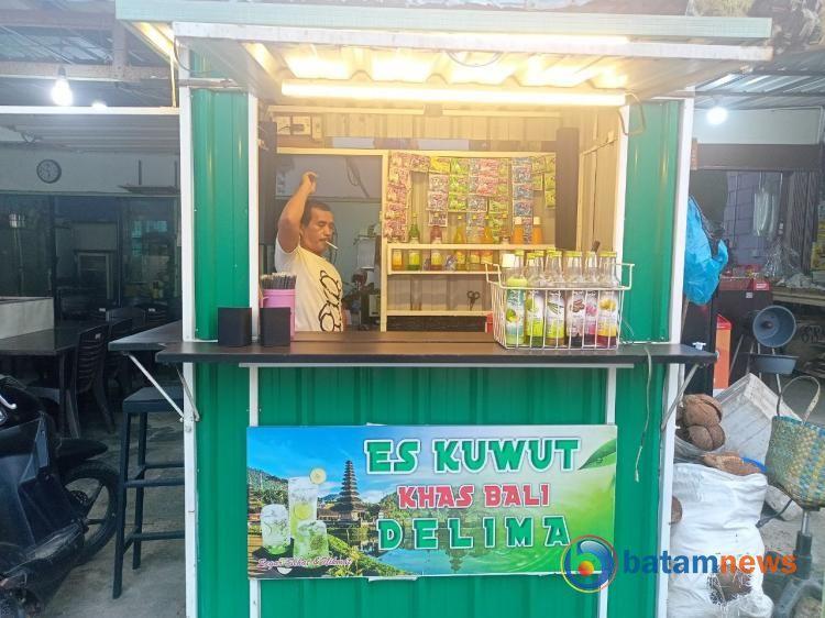 Es Kuwut Bali, Oasis Segar di Tengah Panasnya Batam