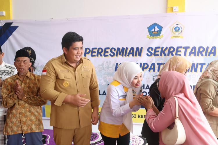 Peresmian Sekretariat LKKS Bintan oleh Bupati Roby Kurniawan dalam Acara Halal Bihalal