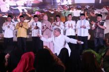 Gubernur Ansar Hadiri Buka Puasa dan Berbagi Bersama 2.000  Anak Yatim Piatu Se-Batam