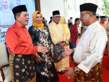 Masyarakat Menyerbu Gedung Daerah, Hadiri  Open Hause Gubernur Ansar di Hari ke-2 Lebaran
