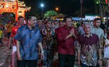 Hadiri Peringatan HUT Dewa Nguan Thiang Sian Tih, Ansar Gaungkan Pembauran Masyarakat