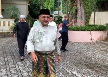 Aunur Rafiq Mengumumkan Dirinya Mantap untuk Maju Pada Pilkada Provinsi Kepri 2024