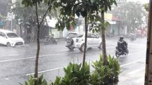 Prakiraan Cuaca Kota Batam, Sabtu 20 April 2024: Waspada Potensi Hujan Petir