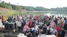 Peringati Hari Kartini, BP Batam Gelar Senam Pound Fit di Taman Kolam Sekupang