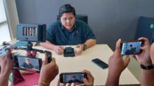 Pengemudi Dihadang Debt Collector di Jalan Yos Sudarso, Rumbai, Viral di Media Sosial