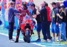 Francesco Bagnaia Kuasai MotoGP Spanyol 2024 dalam Pertarungan Ketat dengan Marc Marquez
