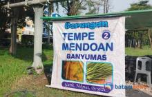 Pedagang Keliling di Batam Perkenalkan Kelezatan Tempe Mendoan, Makanan Khas Jawa Tengah