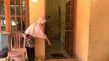 Bayi Perempuan Ditemukan di Depan Rumah Warga Baran Karimun, Diduga Sengaja Ditinggalkan