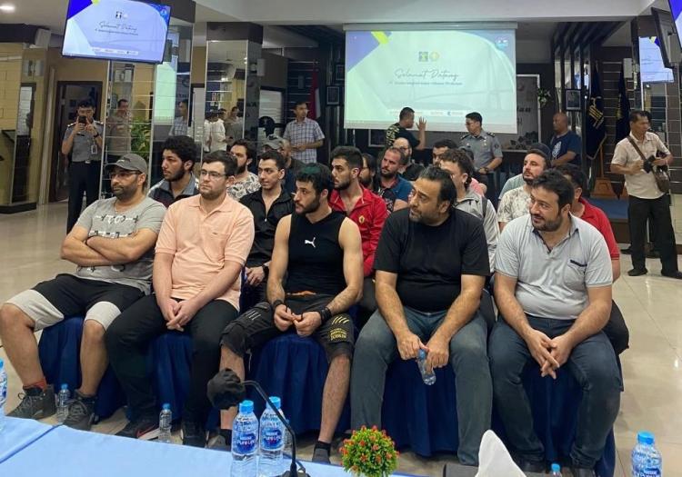 Imigrasi Batam: Deportasi 21 Kru Kapal MT Arman 114 Setelah Putusan Sidang