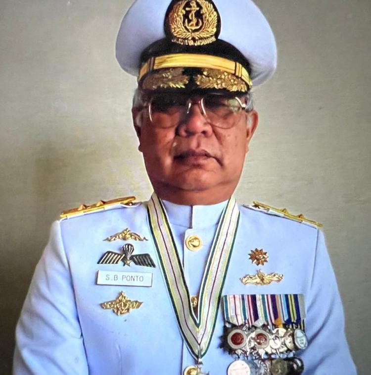 Soleman B Ponto Nilai Ada 10 Pelanggaran dalam Penurunan Awak Kapal MT Arman 114