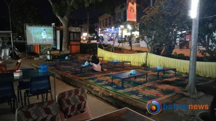 Cari Tempat Makan di Batam Kian Mudah, Angkringan di Pantai Gading Bengkong Laut Ini Bisa Dicoba
