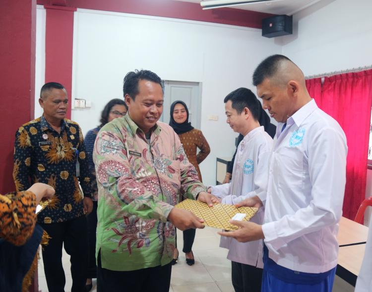 12 Warga Binaan Mendapat Pengurangan Hukuman Remisi Khusus Waisak 2024 di Lapas Tanjungpinang