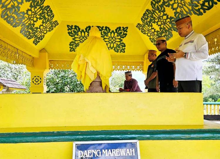 Ady Indra Pawennari Terpilih Sebagai Ketua BPW KKSS Kepri Secara Aklamasi