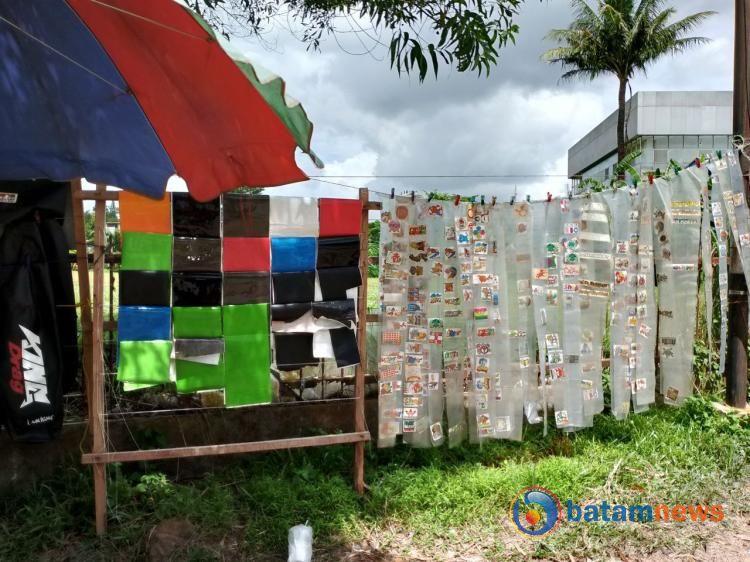 Andi, Tukang Stiker Motor di Batam yang Mengubah Nasib Melalui Kreativitas dan Kerja Keras