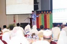 Lepas 731 Calon Jemaah Haji, Wali Kota Batam Beri Uang Sangu dan Bekal Sambal Ikan Bilis