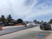 Jalan Nongsa di Batam Diperbaiki dan Dibikin Mulus, Masyarakat Lebih Nyaman Melintas