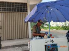 Berawal dari Kuli Bangunan, Dimas Kini Sukses Berjualan Cilok Ayam di Batam