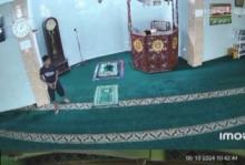 Terungkap! Pelaku Pencurian di Masjid AT-Taqwa Terpantau CCTV Berusia 12 Tahun, Pengurus Masjid Pilih Jalur Mediasi