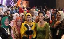 Dibuka Ibu Negara, Ketua Dekranasda Kepri Hadiri Perayaan HUT Dekranas ke-44 di Kota Solo